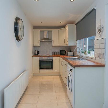 Kingston Serviced Accommodation - Donegall Avenue Belfast Extérieur photo