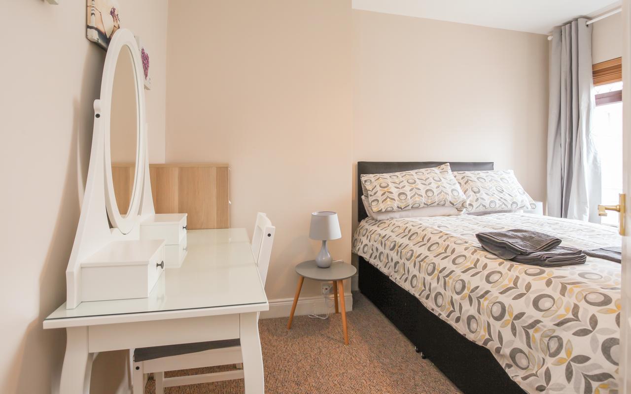 Kingston Serviced Accommodation - Donegall Avenue Belfast Extérieur photo