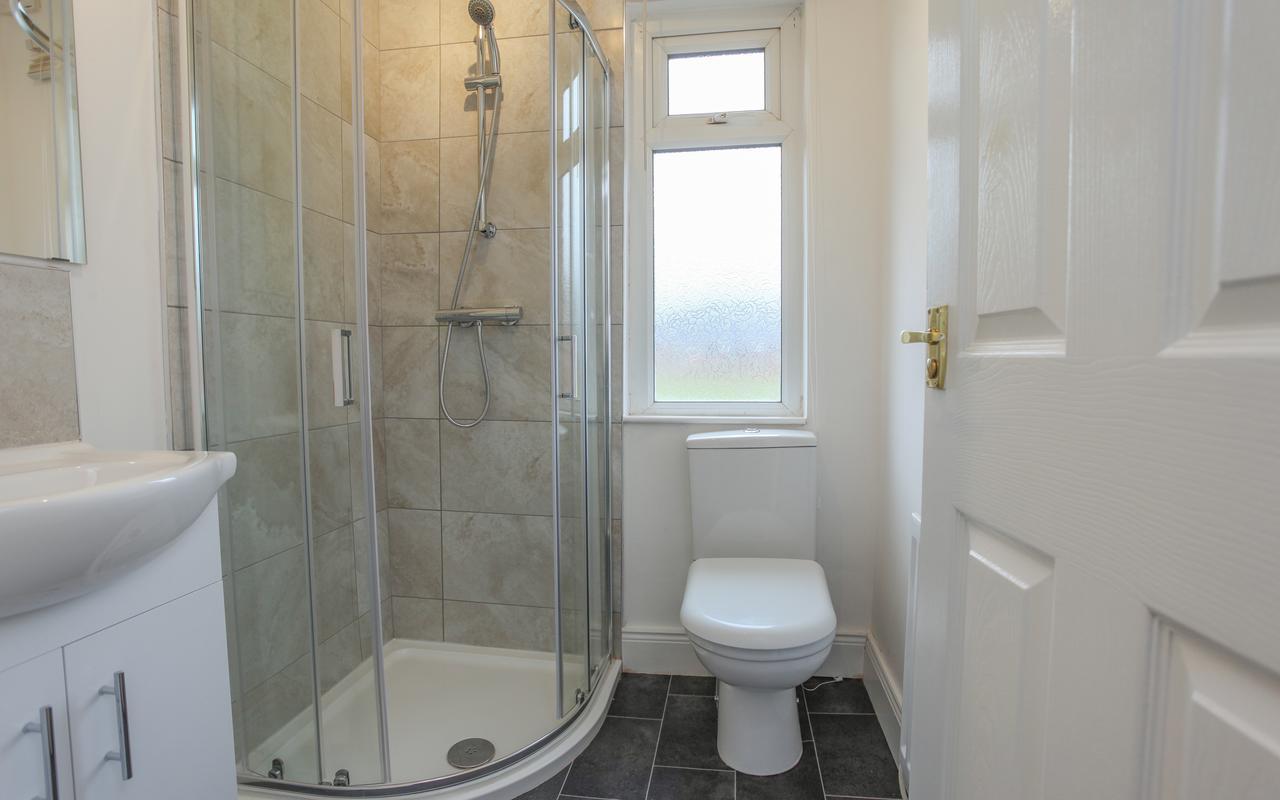 Kingston Serviced Accommodation - Donegall Avenue Belfast Extérieur photo