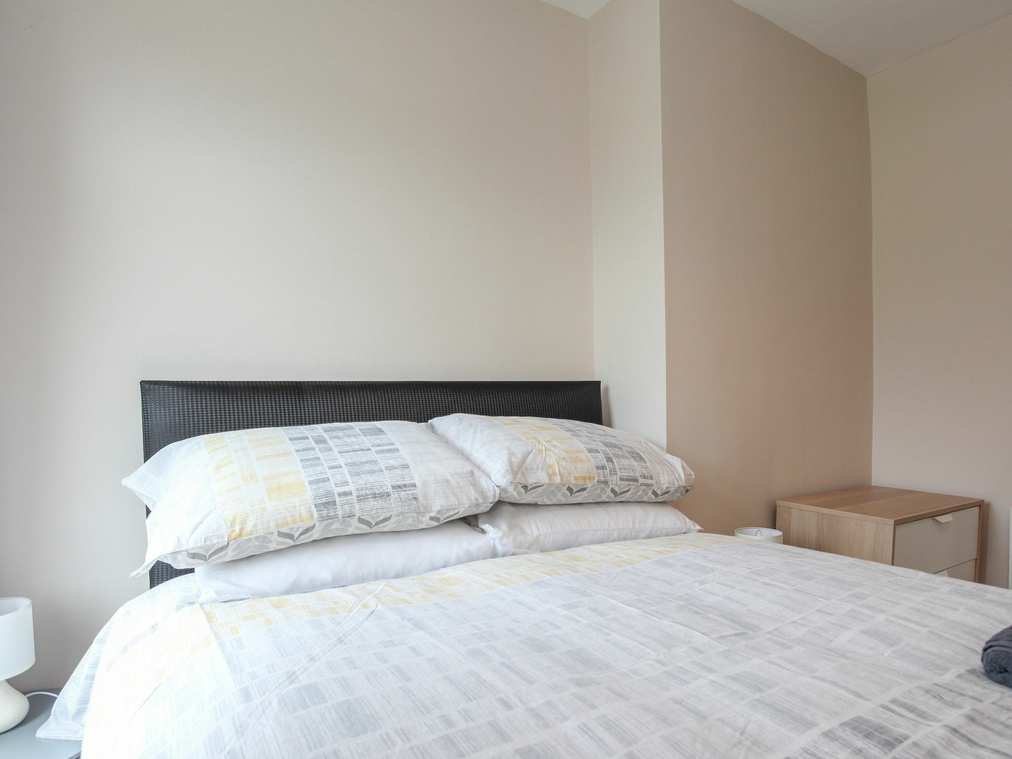 Kingston Serviced Accommodation - Donegall Avenue Belfast Extérieur photo