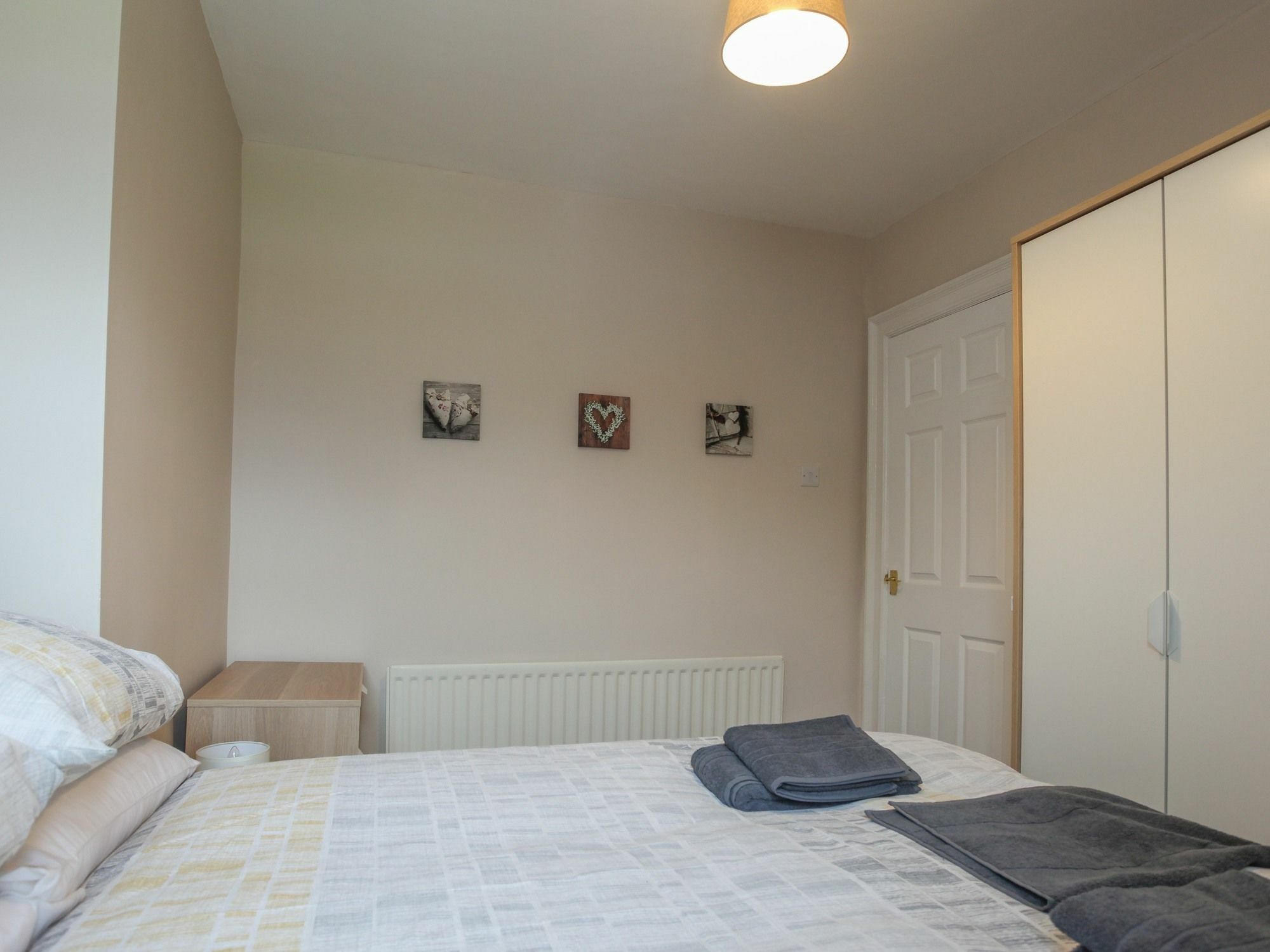 Kingston Serviced Accommodation - Donegall Avenue Belfast Extérieur photo